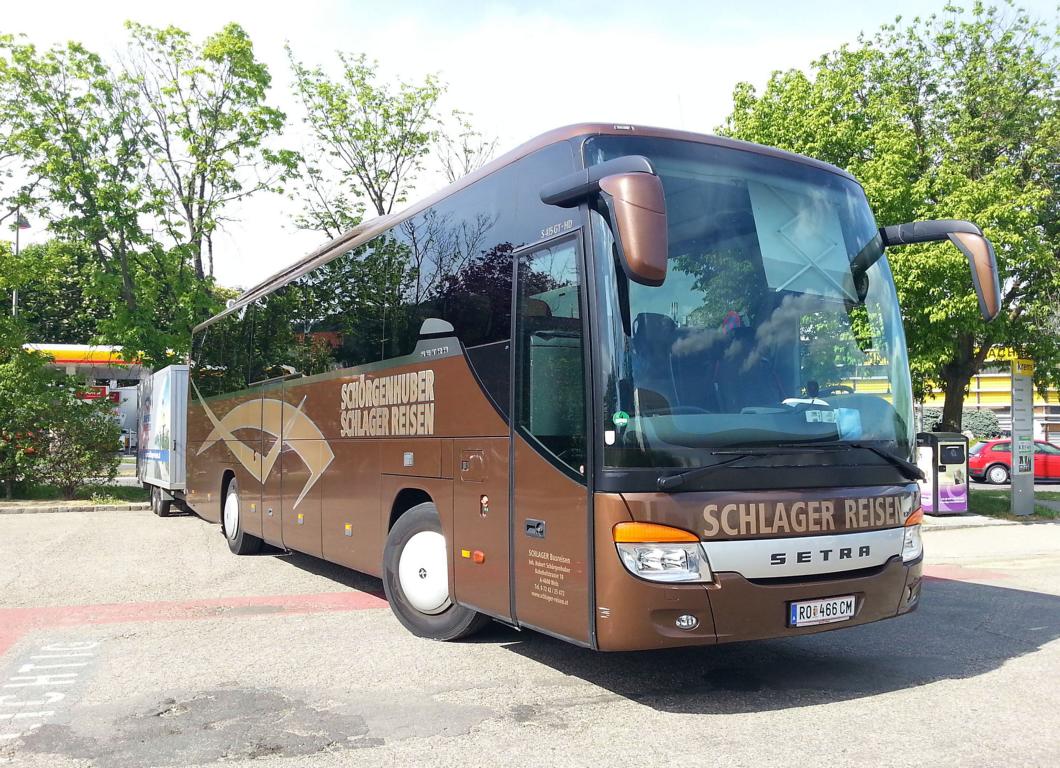 Setra 4156 GT von Schlager Busreisen aus sterreich 05/2018 in Krems.