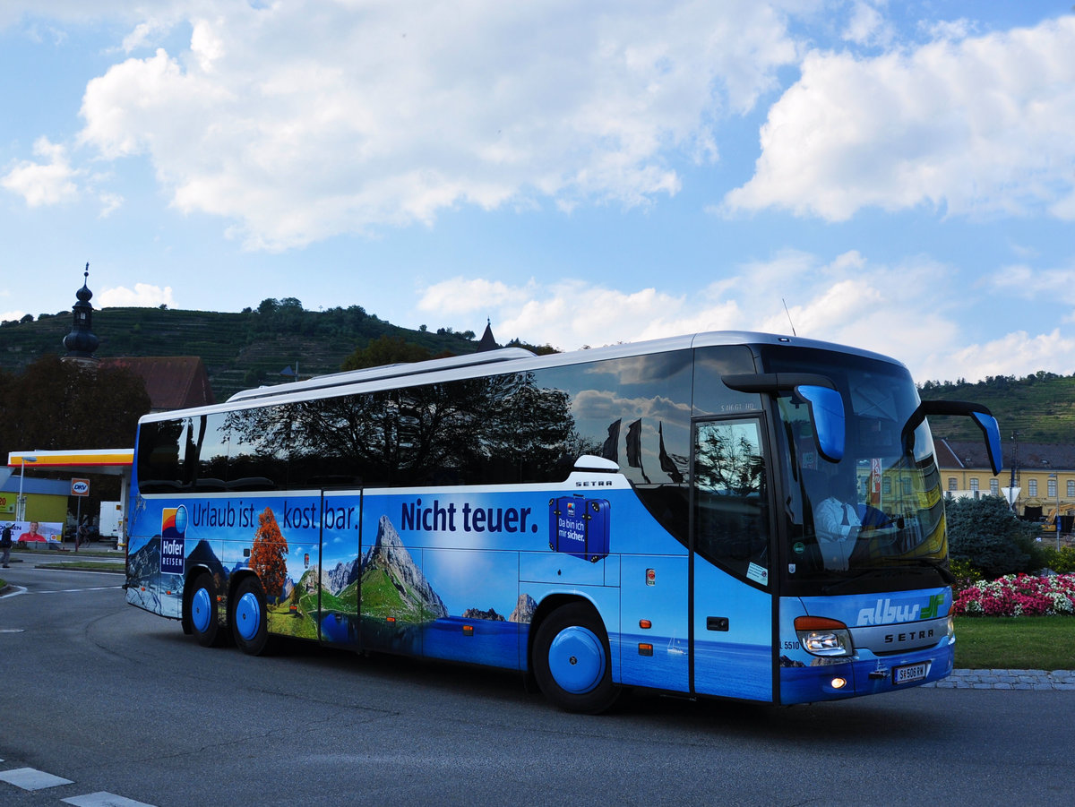 Setra 416 GT-HD von ALBUS Reisen aus sterreich in Krems gesehen.