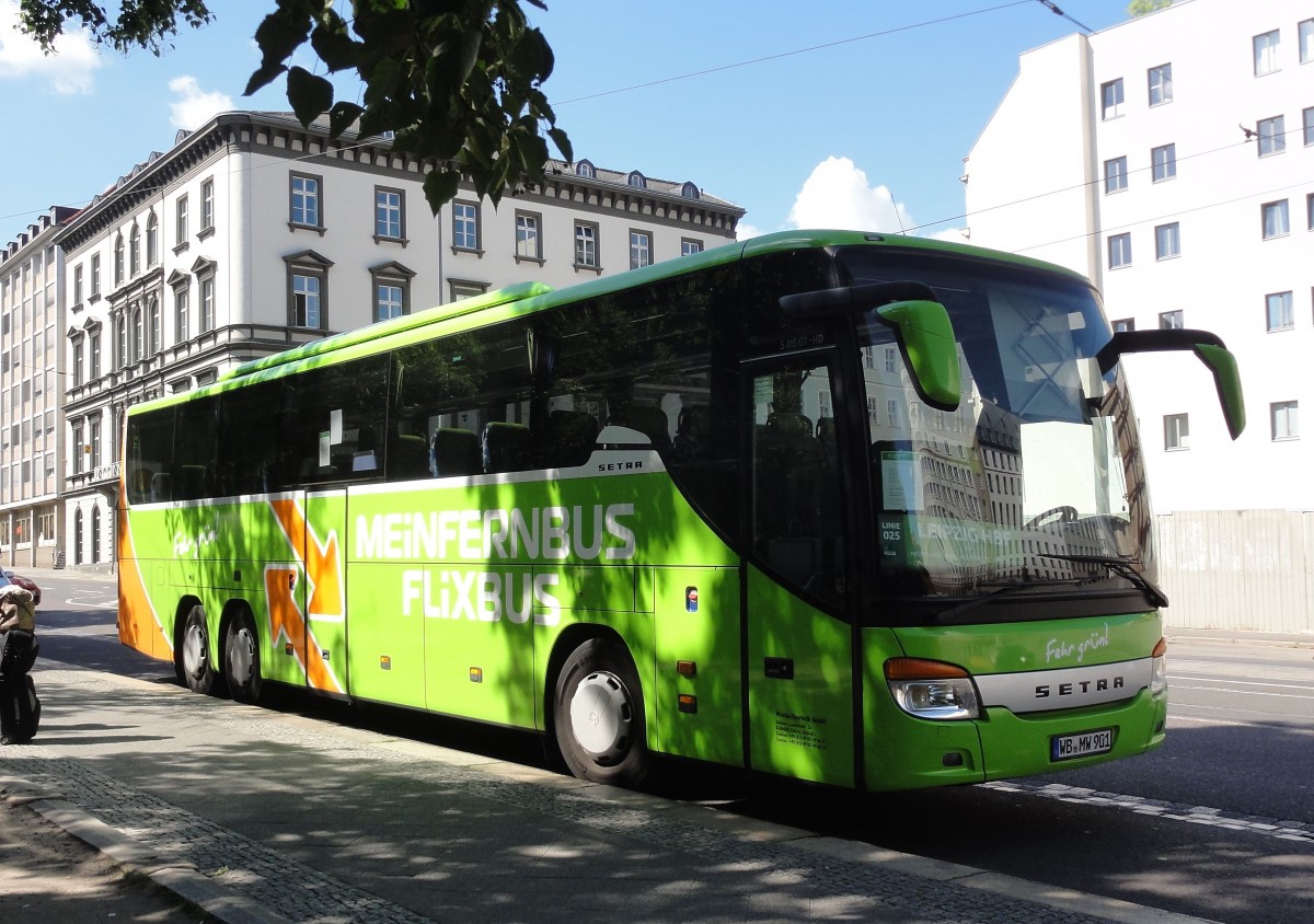 Setra 416 GT-HD von MEINFERNBUS Ende Juli 2015 beim Hauptbahnhof gesehen.