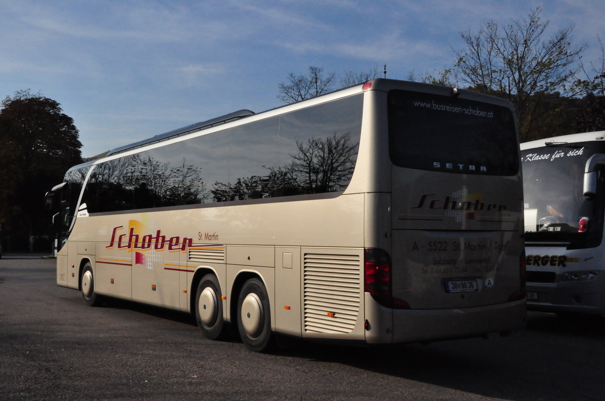 Setra 416 GT-HD von Schober Reisen aus sterreich in Krems gesehen.