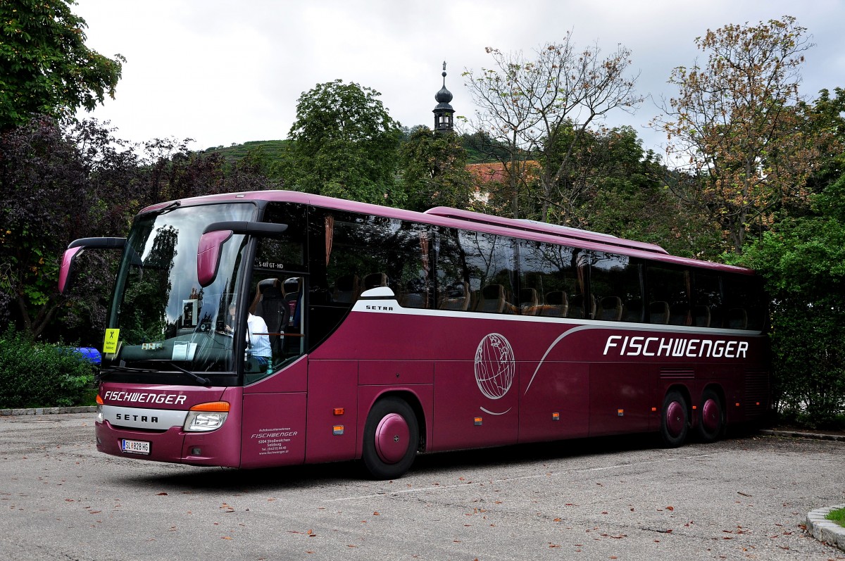 Setra 417 GT-HD von Fischwenger Reisen aus sterreich am 12.9.2014 in Krems.