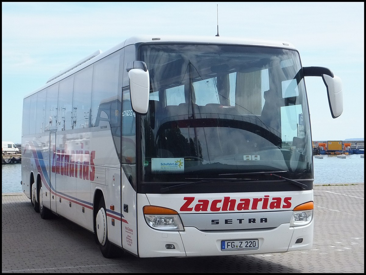 Setra 417 GT-HD von Zacharias aus Deutschland im Stadthafen Sassnitz.