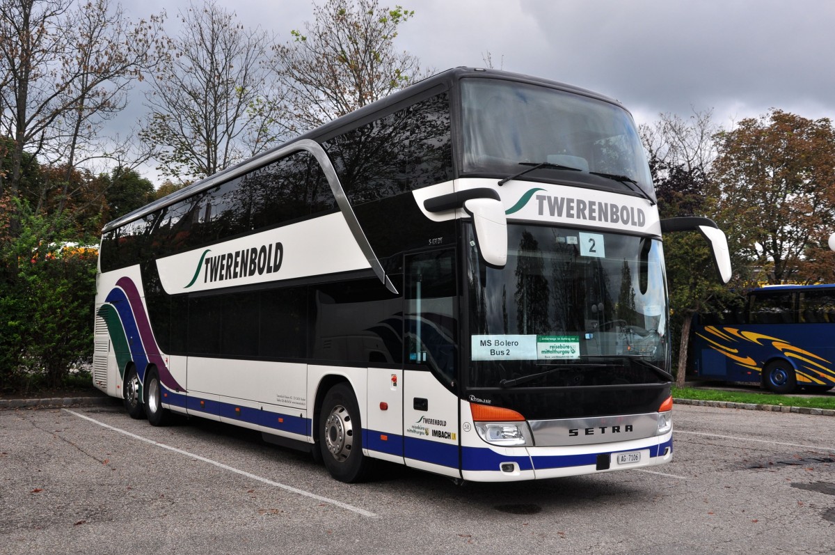 Setra 431 DT von Twerenbold aus der Schweiz am 12.9.2014 in Krems.