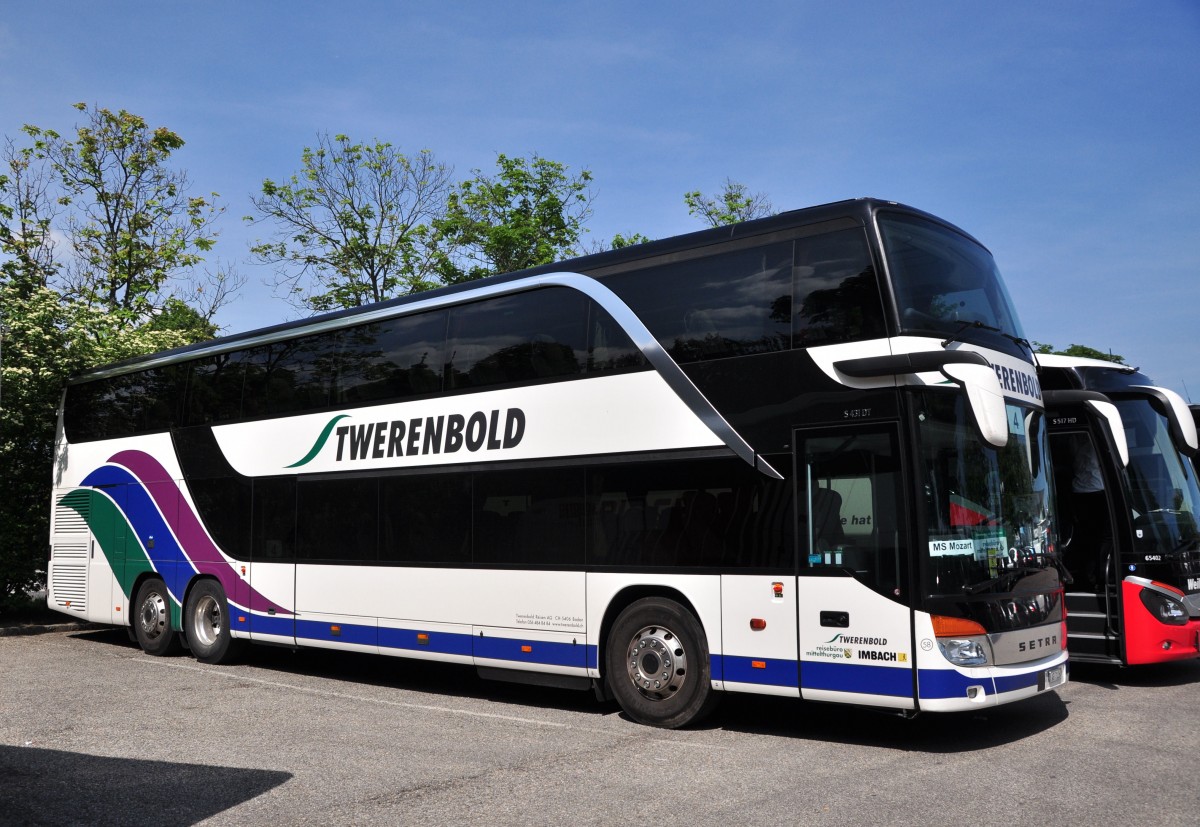 Setra 431 DT von Twerenbold aus der Schweiz im Mai 2015 in Krems.