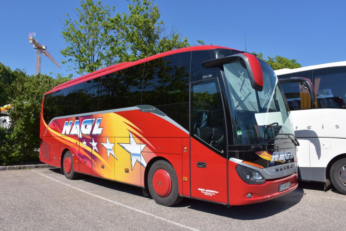 Setra 511 HD von NAGL Reisen aus der BRD in Krems.