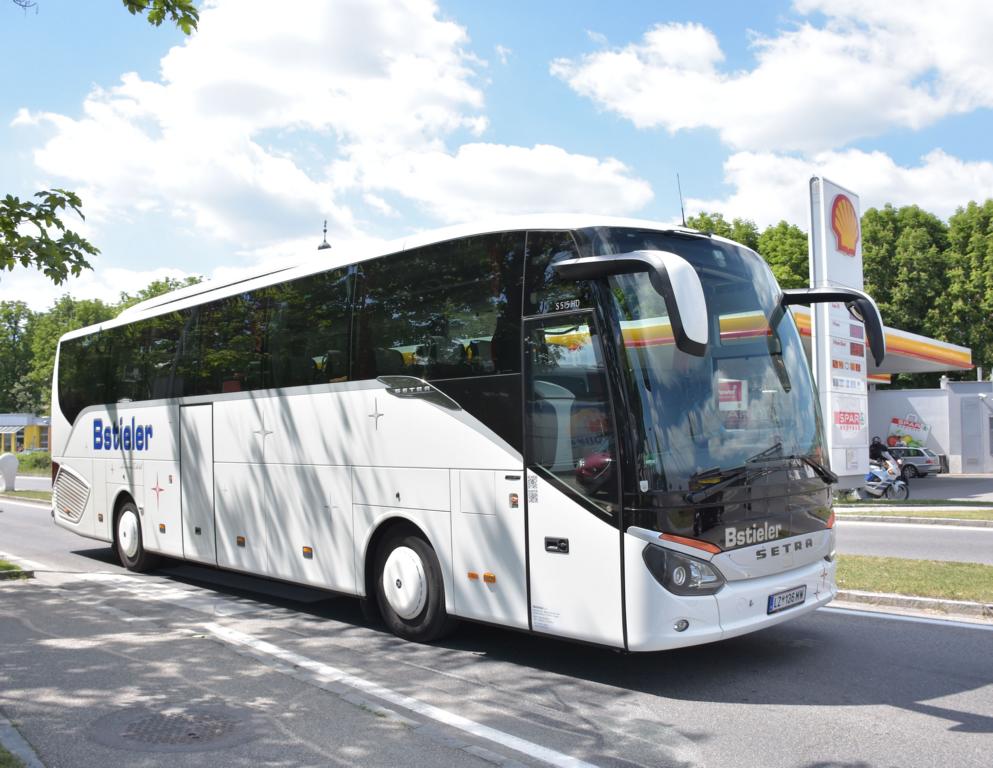 Setra 515 HD von Bstieler Reisen aus sterreich in Krems.