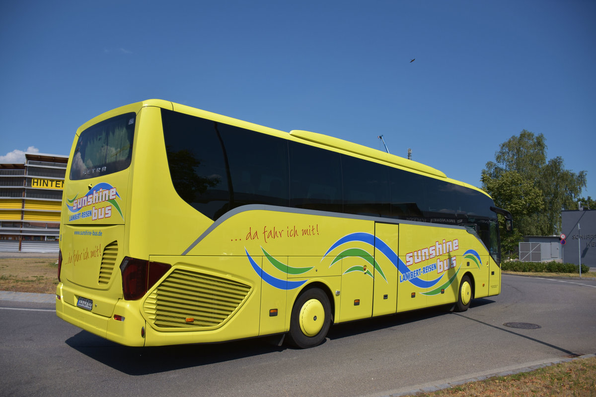 Setra 515 HD von Lambert Reisen aus der BRD 2017 in Krems.