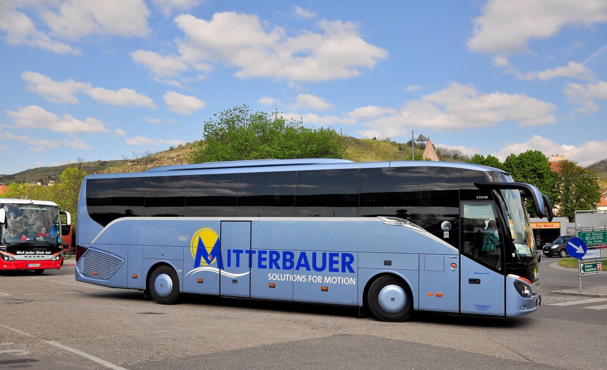 Setra 515 HD von Mitterbauer Reisen aus sterreich im April 2015 in Krems.