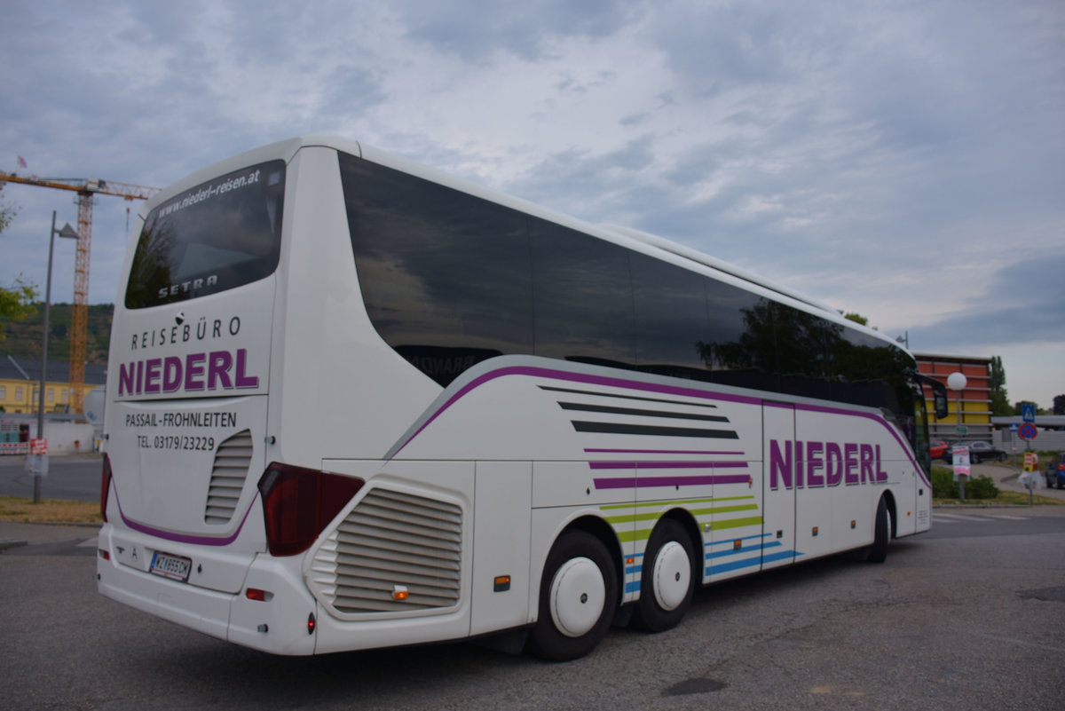 Setra 516 HD von Niederl Reisen aus sterreich 2017 in Krems.