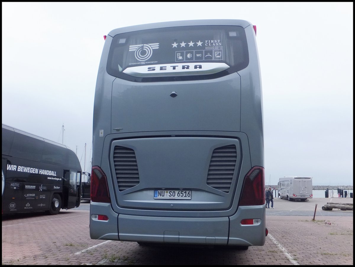 Setra 516 HDH als Vorführwagen im Stadthafen Sassnitz.