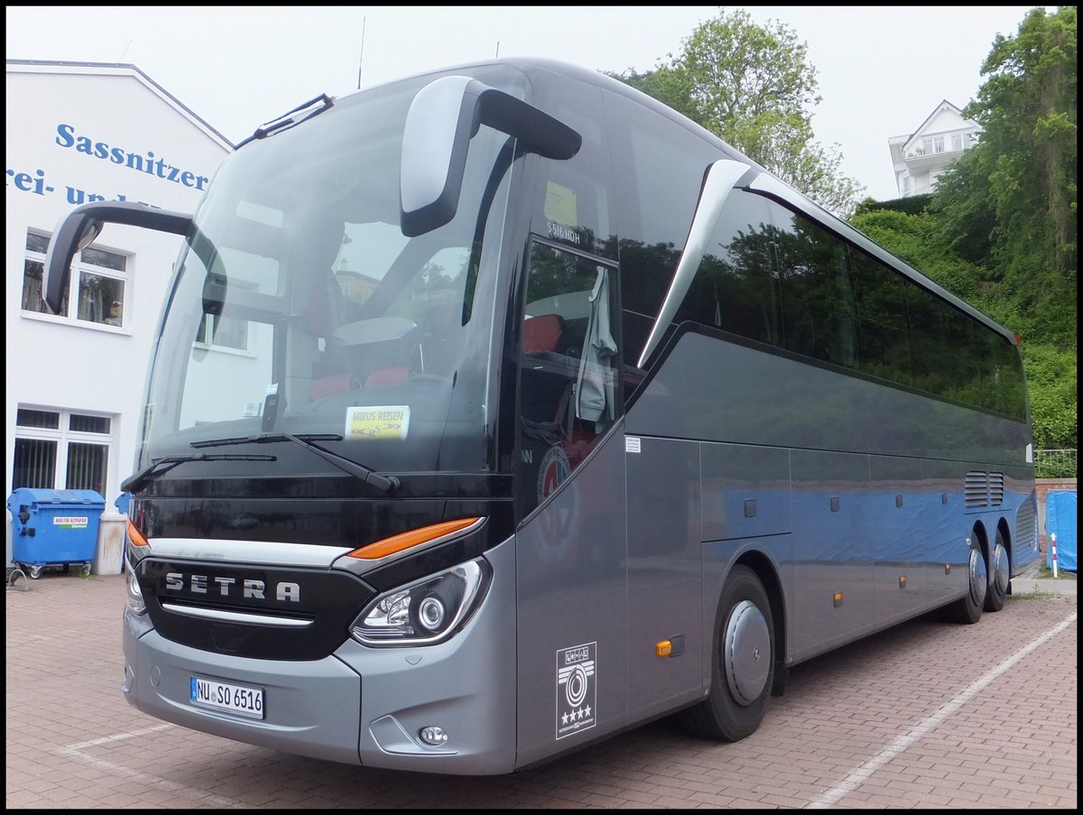 Setra 516 HDH als Vorführwagen im Stadthafen Sassnitz.