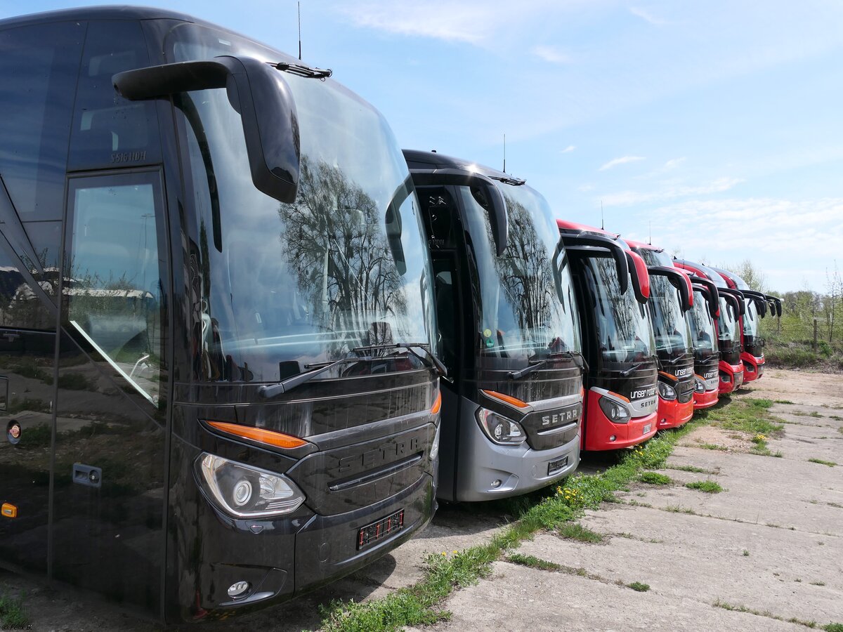 Setra 516 HDH und Setra 516 HD und MAN Lion's Coach von URB aus Deutschland in Ueckermünde.