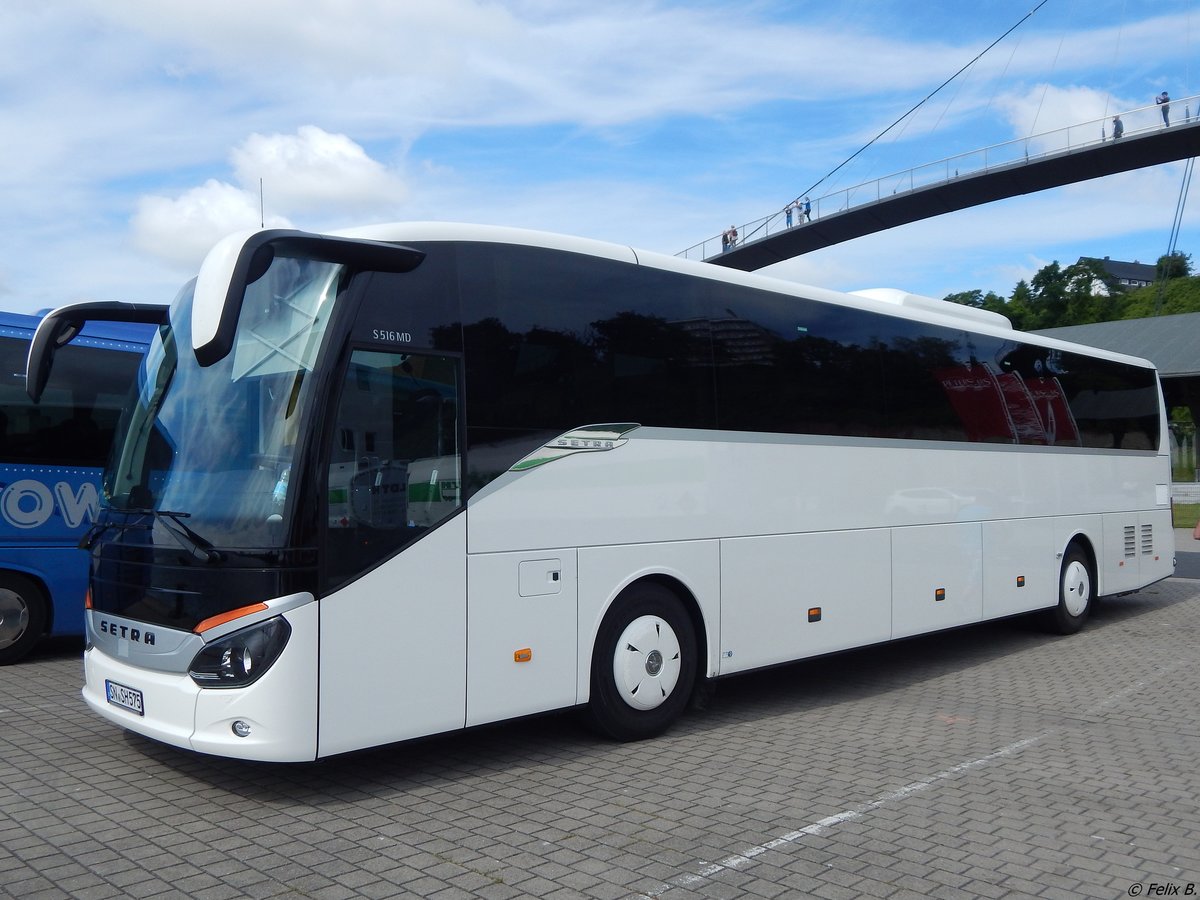 Setra 516 MD von SH Bus & Reisen Schwerin aus Deutschland im Stadthafen Sassnitz.