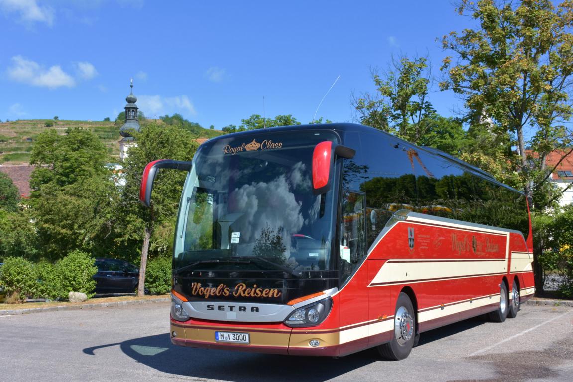 Setra 517 HD von Vogel`s Reisen aus der BRD.