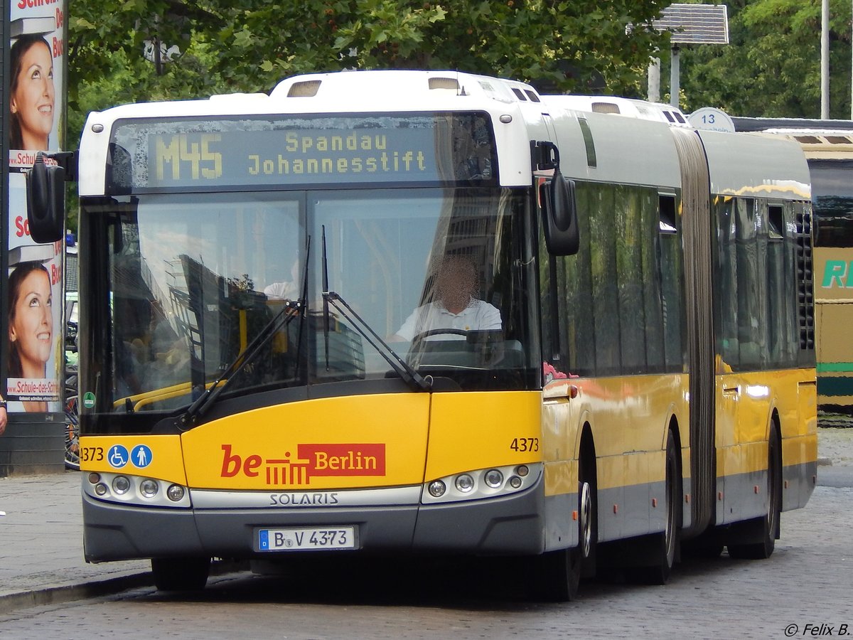 Solaris Urbino 18 der BVG in Berlin.