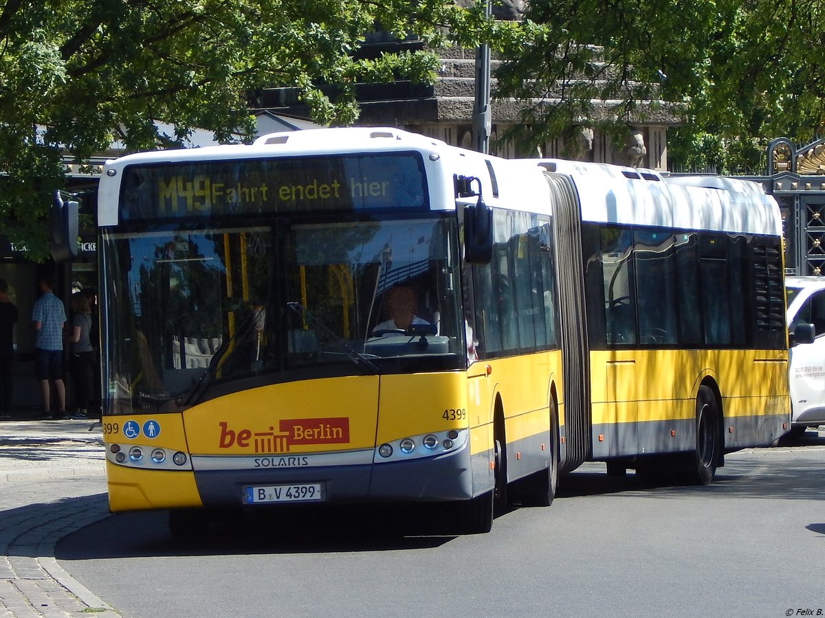 Solaris Urbino 18 der BVG in Berlin.