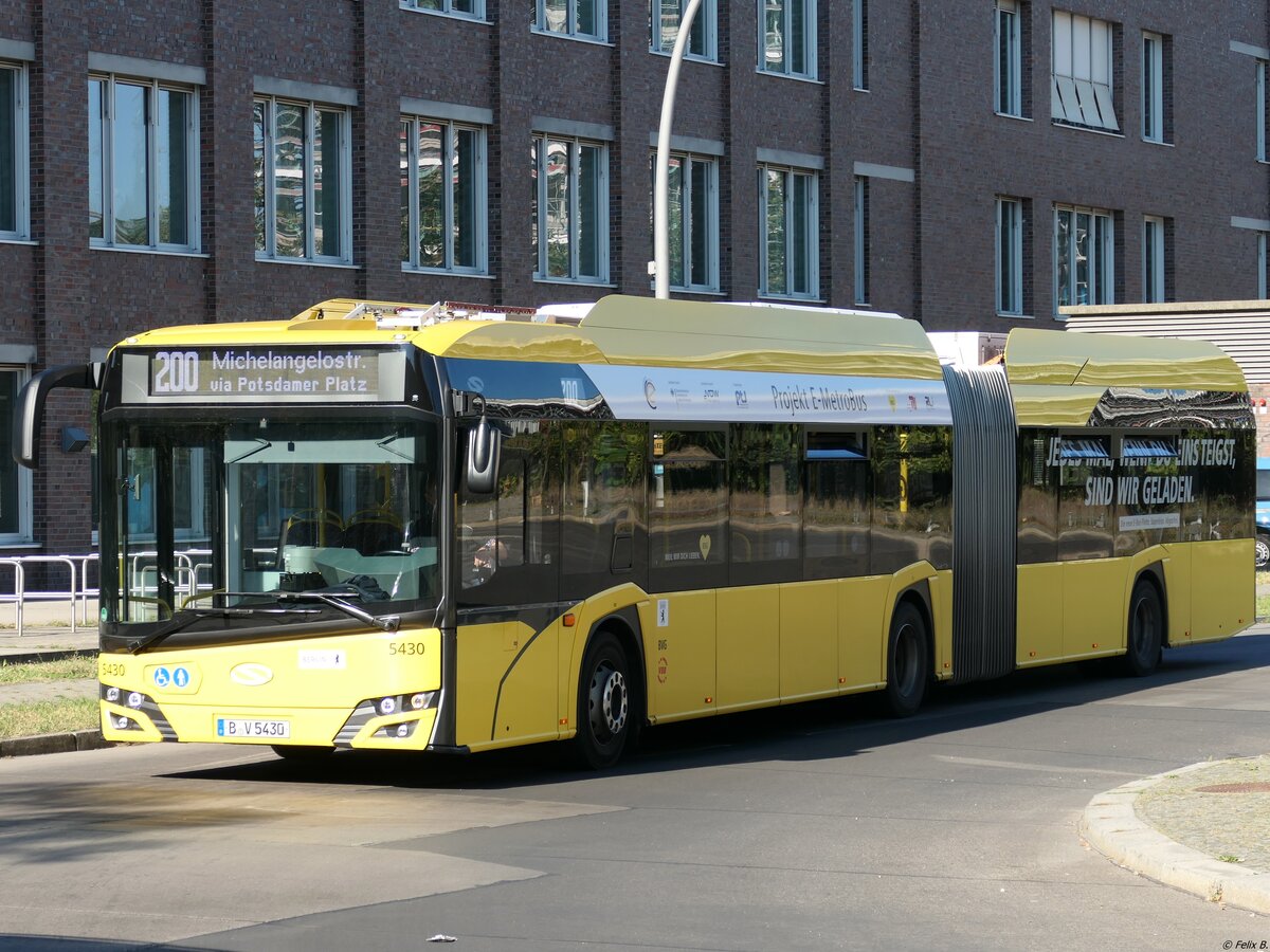 Solaris Urbino 18 electric der BVG in Berlin.