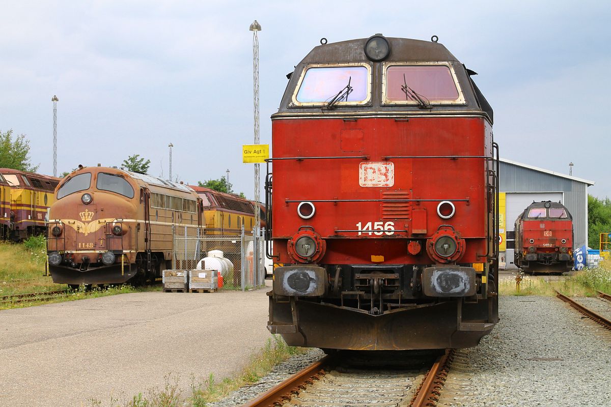 SRP MY 1148 ; D(S)B MZ 1456 ; D(S)B MZ 1452 bei CFL Cargo Pattburg 31.7.2022