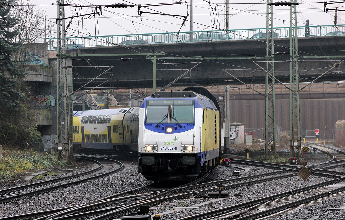 START 246 002-0 mit RE5 nach HH Hbf. HH-Harburg 22.12.2018