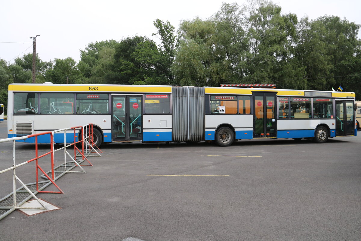 SWS Solingen - Nr. 653/SG-SW 153 - Mercedes (ex Scholten, Xanten; ex SWS Solingen Nr. 653) am 19. Juni 2022 in Solingen (Aufnahme: Martin Beyer)