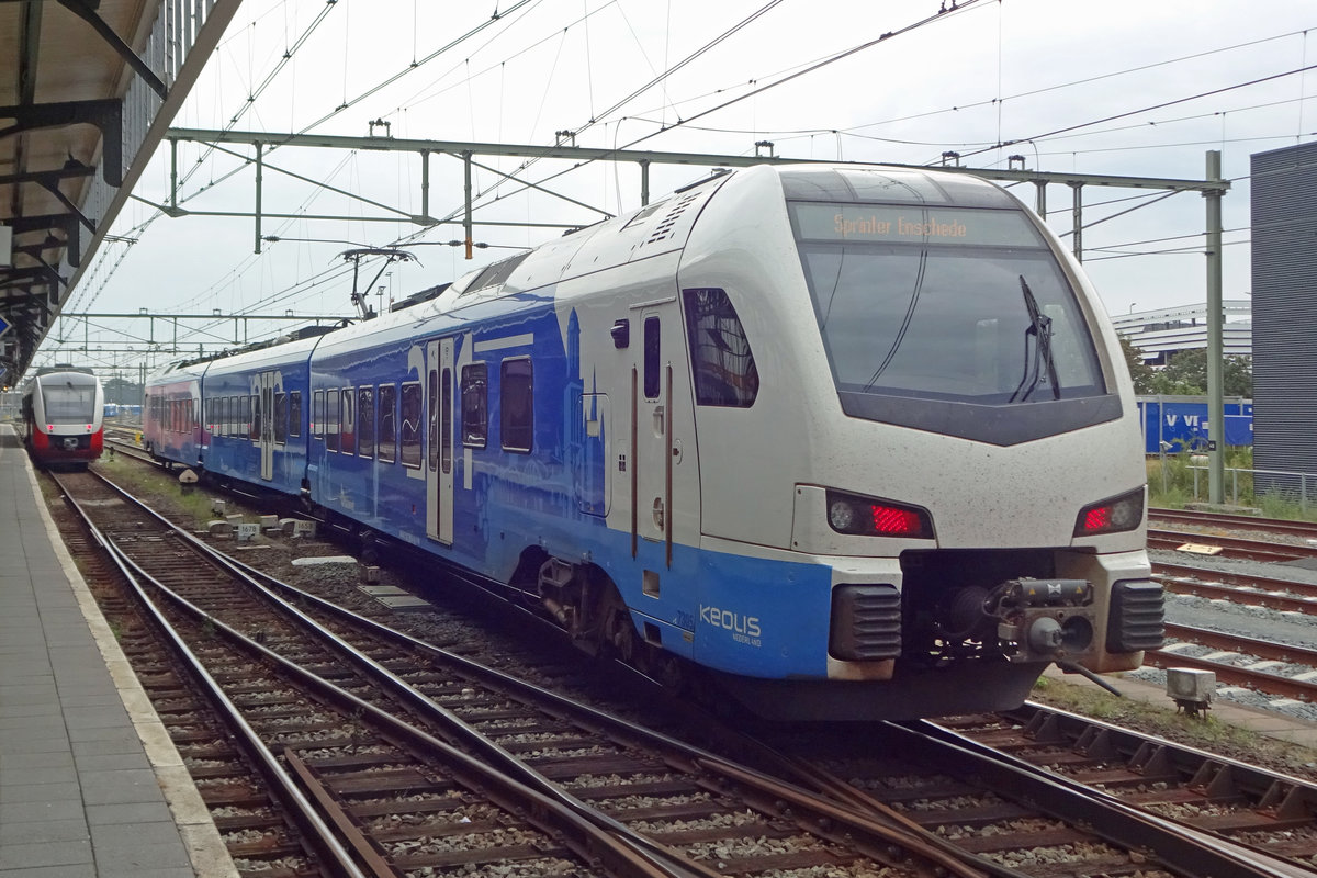 Syntus-Keolis 7305 verlässt am 5 Augustus 2019 Hengelo.