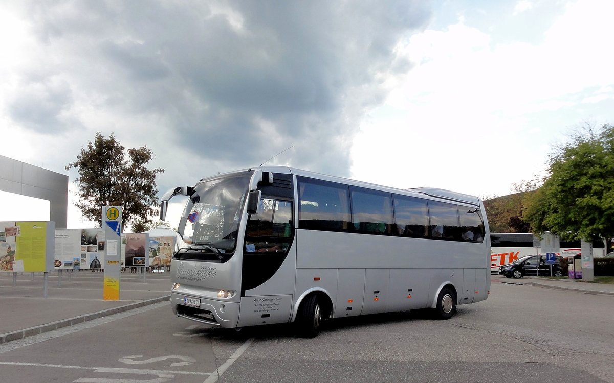 Temsa Opalin von Gansberger Reisen aus sterreich in Krems gesehen.