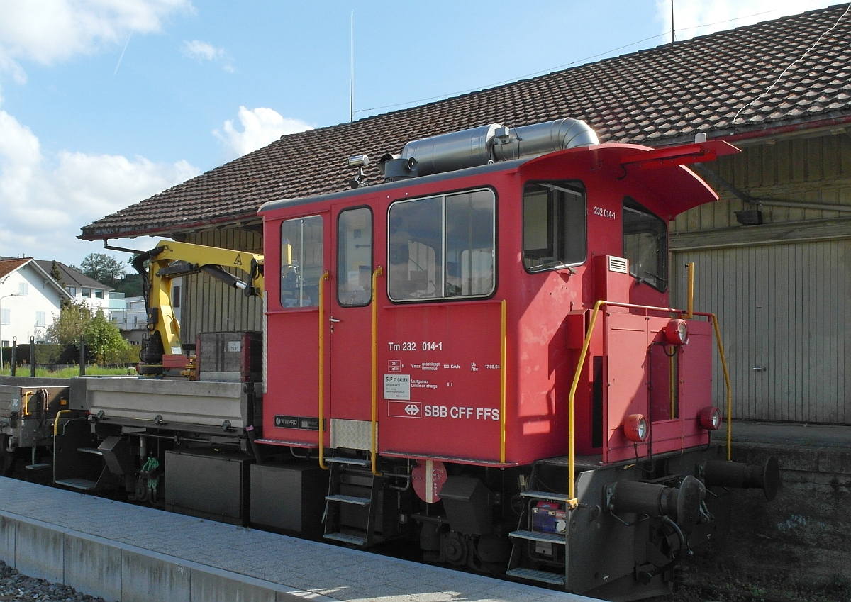 Tm 232 014-1 am 26.04.2014 in Ermatingen.
