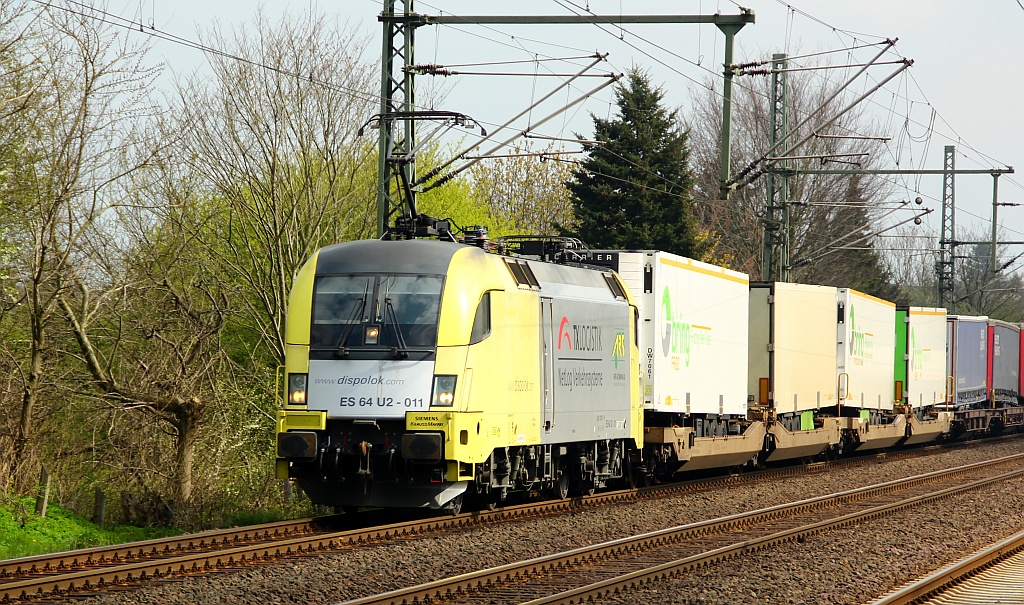 TXL 182 511-6 mit dem DGS 40562(bring! Arcese KLV aus Verona)bei der Durchfahrt in Schleswig. 22.04.2012