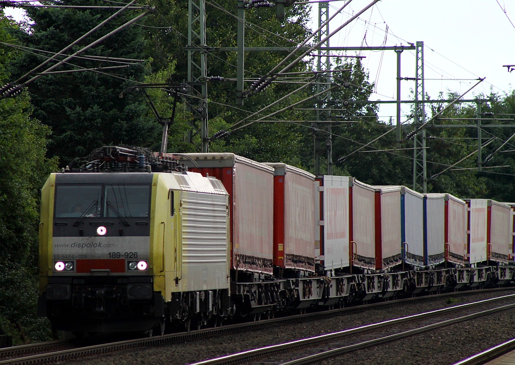 TXL/DISPO 189 926-9 rauscht hier mit einem Lauritzen-KLV durch Schleswig. 11.08.2013