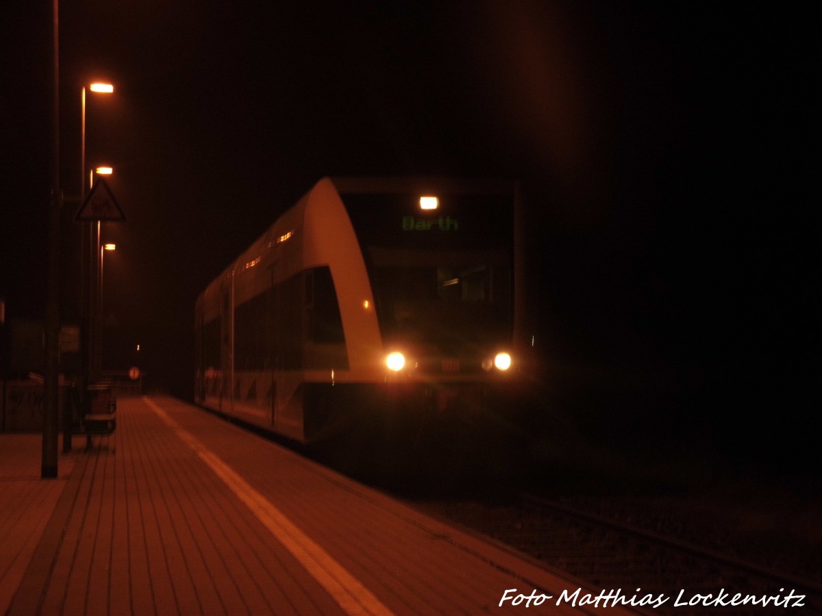 UBB GTW 2/6 im Bahnhof Barth am 30.10.15