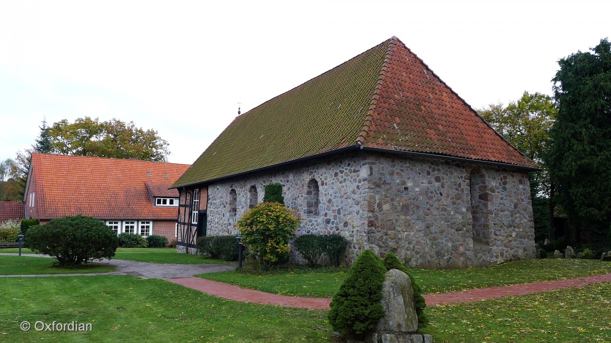 Undeloh - St. Magdalenen Kirche aus dem Jahre 1180.