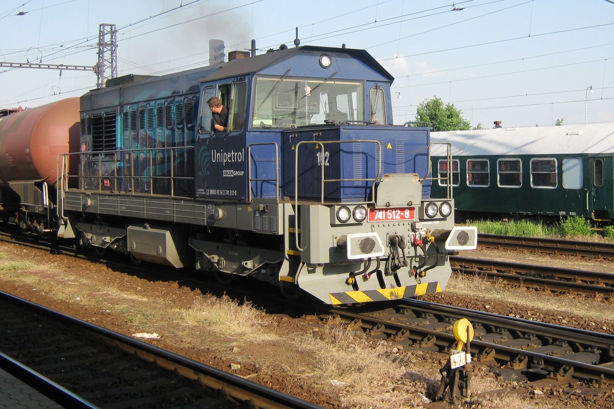 UniPetrol 741 512 verlässt Pardubice am 31 Mai 2012. 