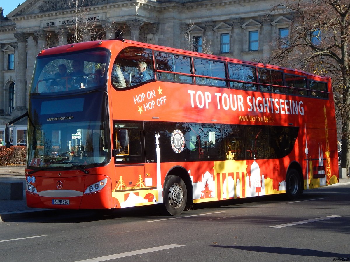 Unvi Urbis von VIP Bus Connection aus Deutschland in Berlin.