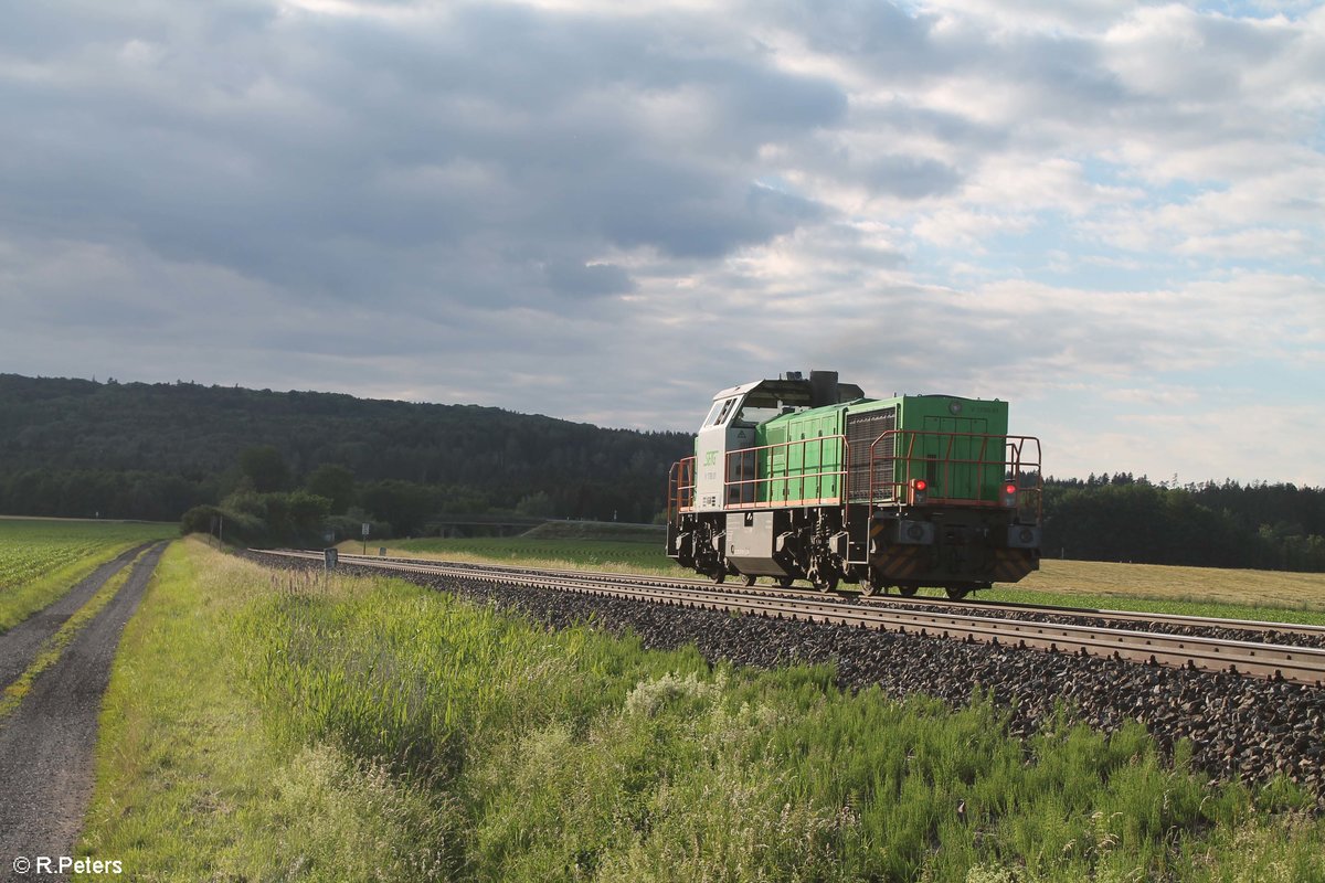 V1700.01 Solo auf dem Weg nach Hof bei Oberteich. 21.06.20