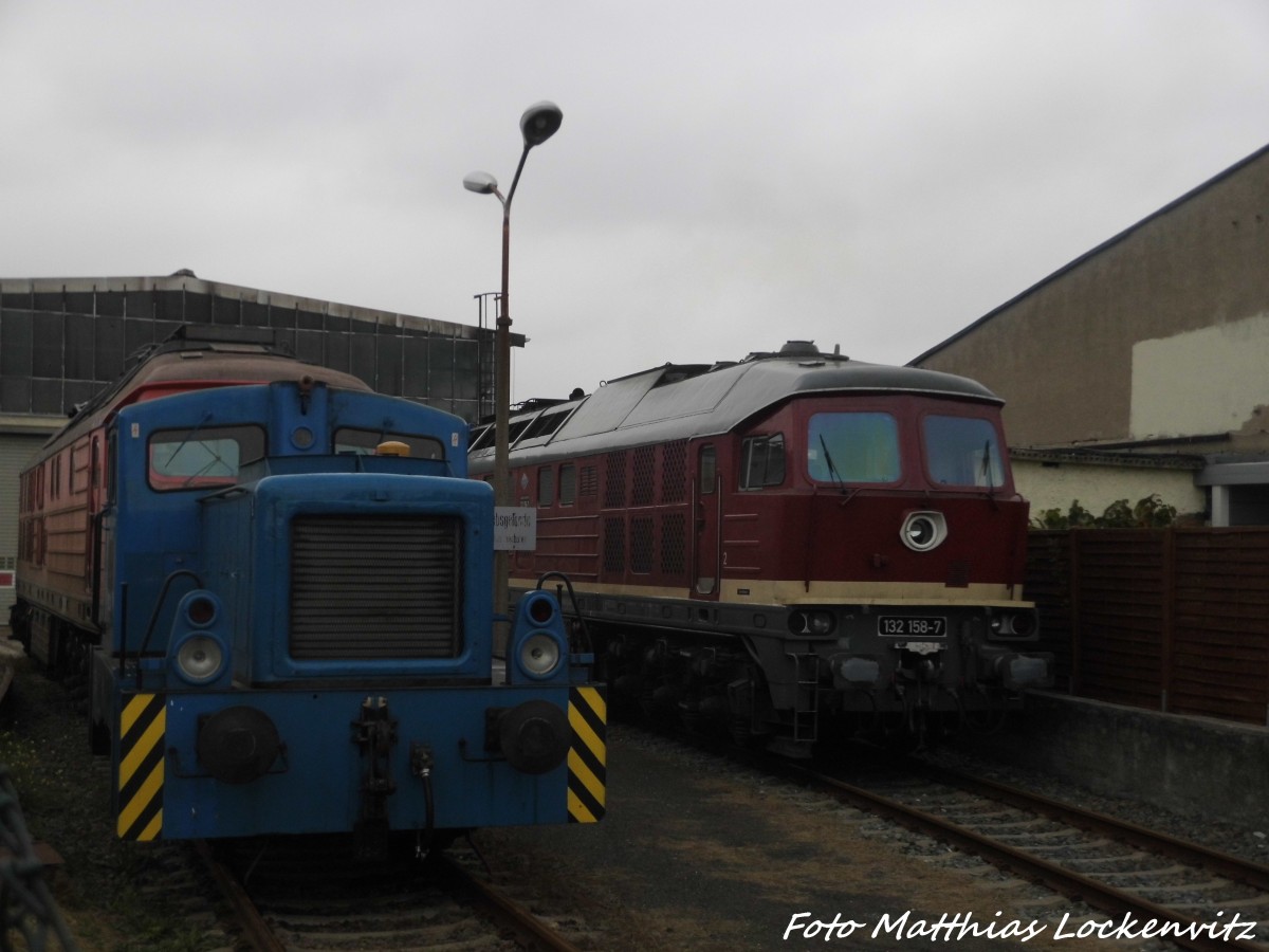 V22.01 und 132 158 der LEG in Delitzsch am 22.10.15