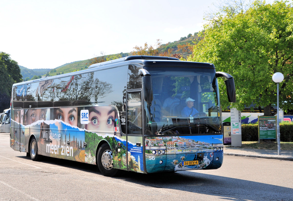 Van Hool T916 Alicron von Lanting.nl in Krems gesehen.