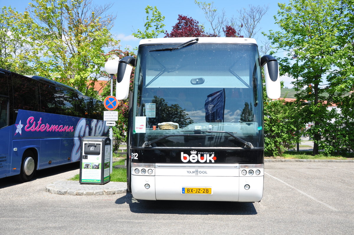 Van Hool T917 acron von Boldermann.nl in Krems gesehen.