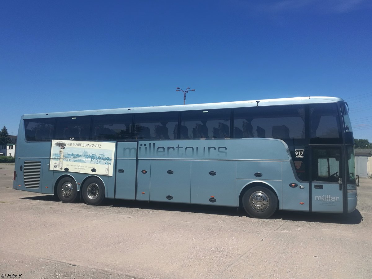 Van Hool T917 von Mller Tours aus Deutschland in Neubrandenburg.