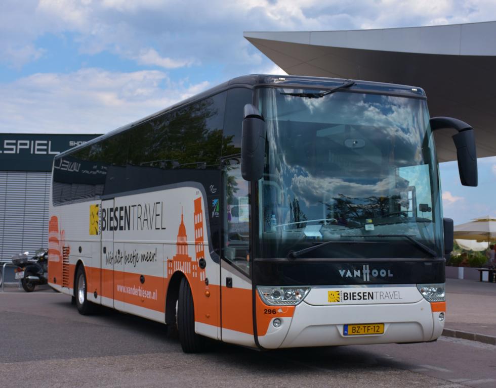 Van Hool TX von Biesen Travel.nl 07/2017 in Krems.