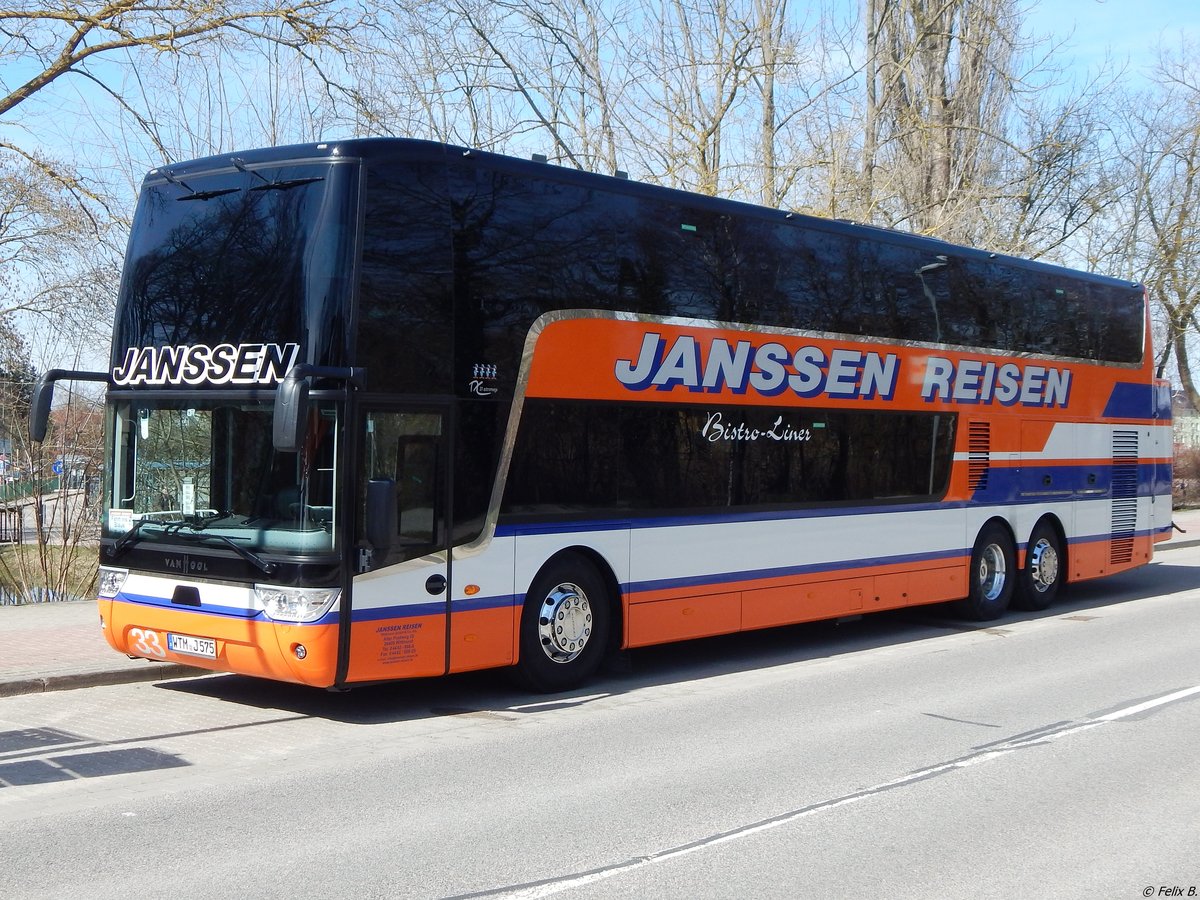 Van Hool TX27 von Janssen Reisen aus Deutschland in Waren.