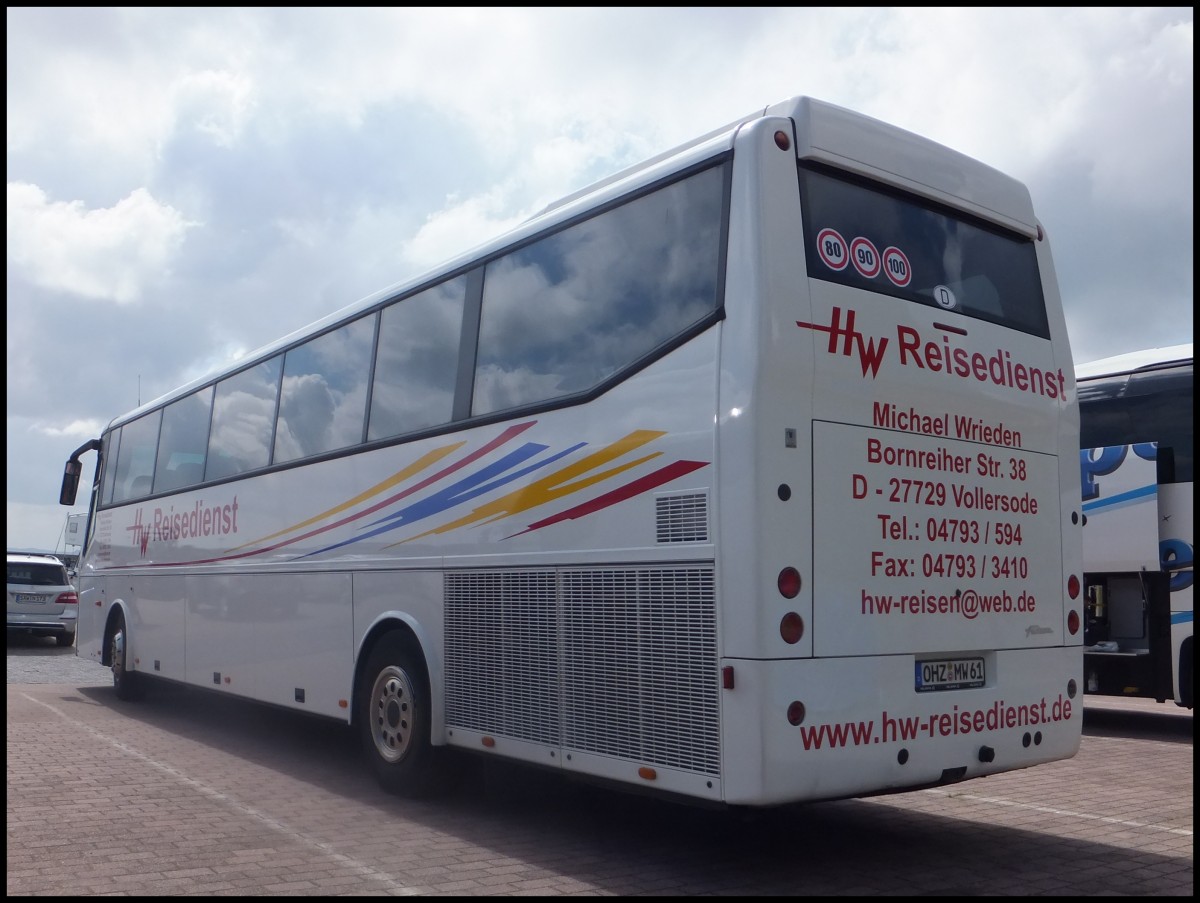 VDL Bova Futura von HW-Reisedienst aus Deutschland im Stadthafen Sassnitz.