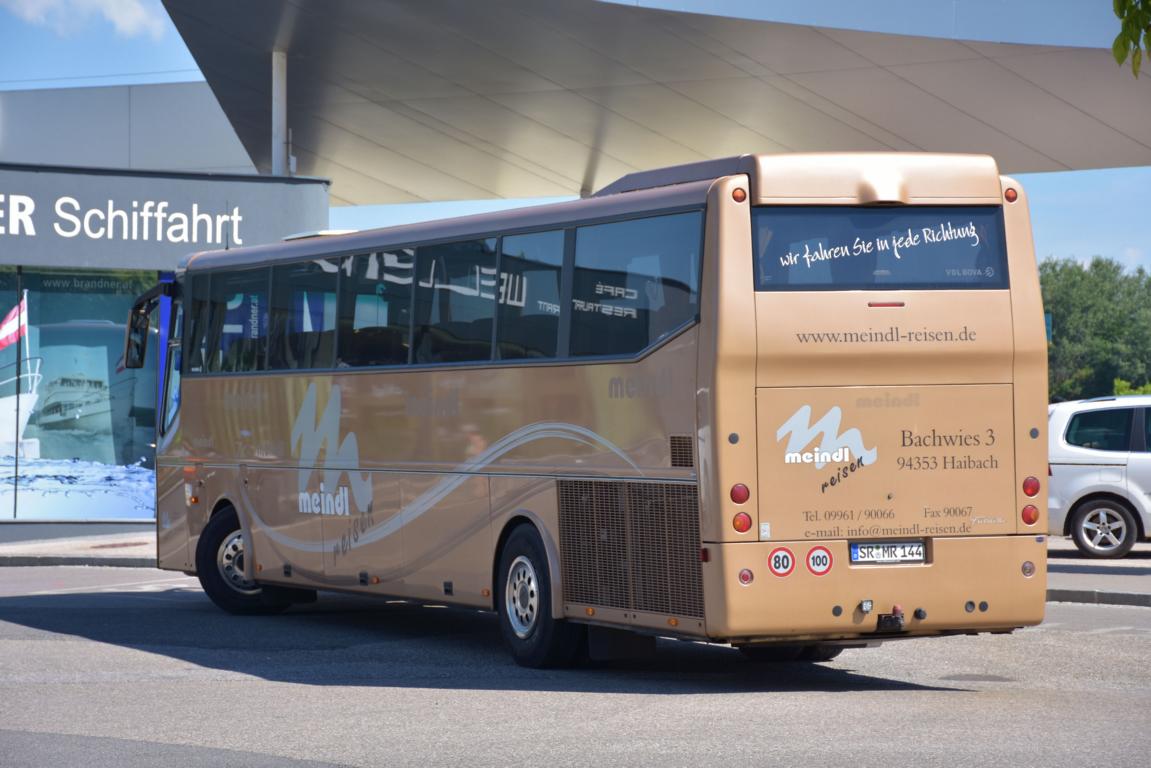 VDL Bova von Meindl Reisen aus der BRD 06/2017 in Krems.