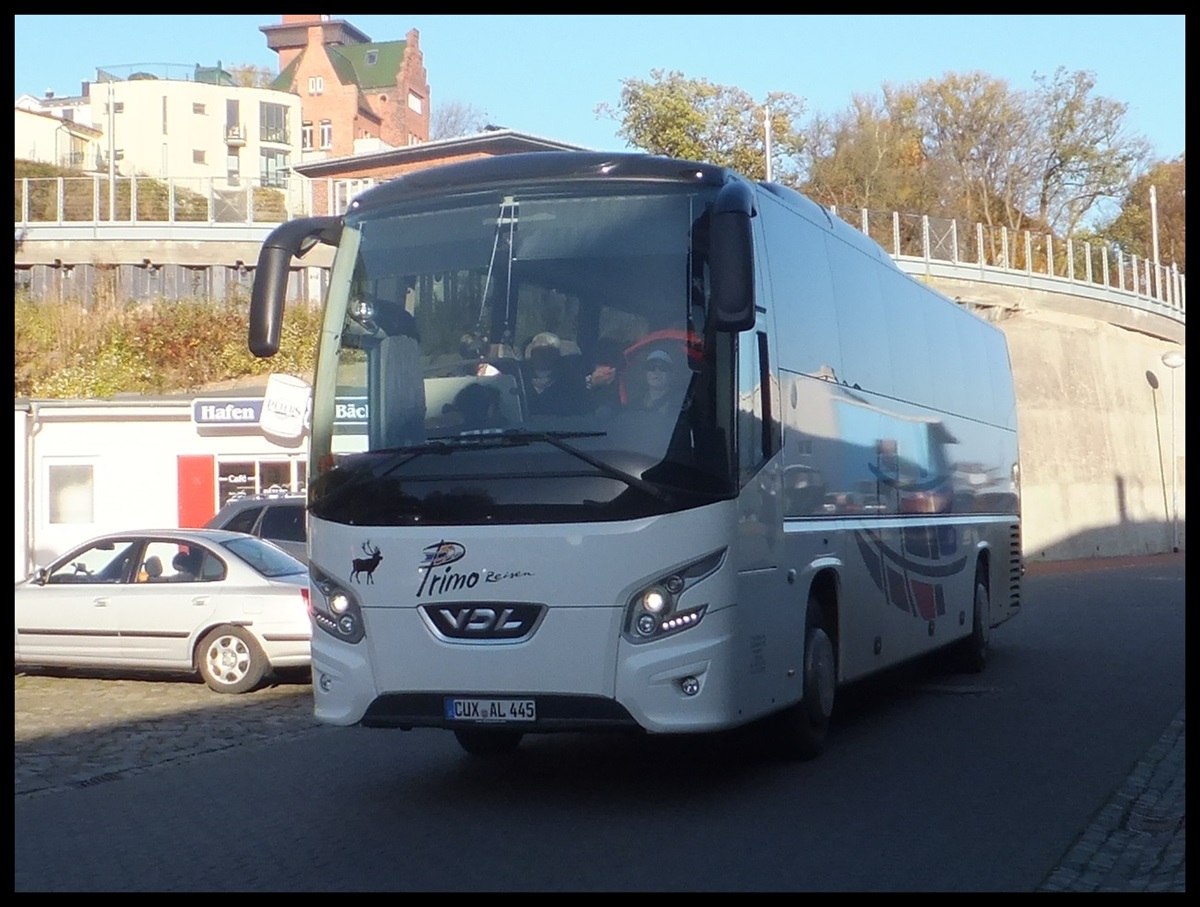 VDL Futura von Primo-Reisen aus Deutschland im Stadthafen Sassnitz.