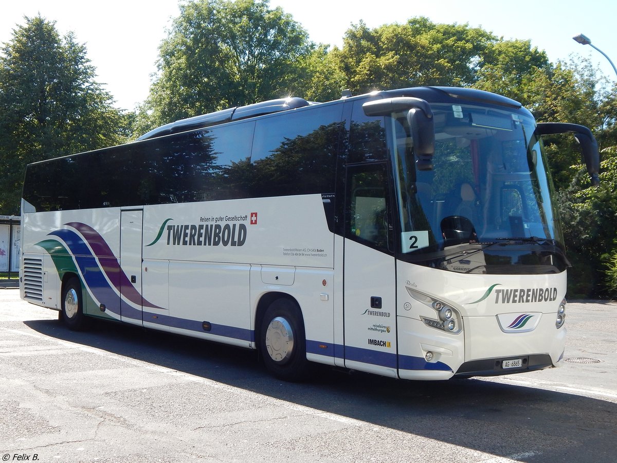 VDL Futura von Twerenbold aus der Schweiz in Stralsund.