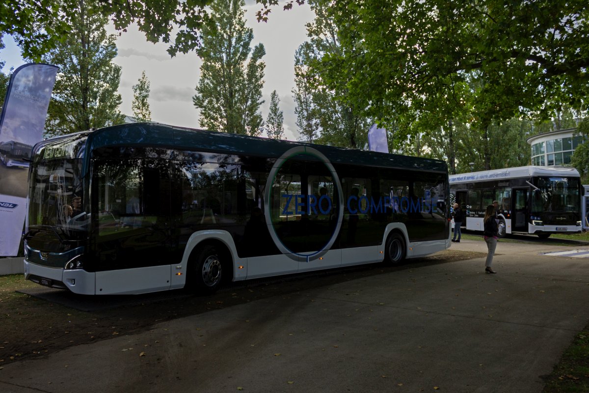 VDL prsentierte auf der Innotrans 2022 mit der Baureihe LF-122 eine neue Generation der Citea-Familie.