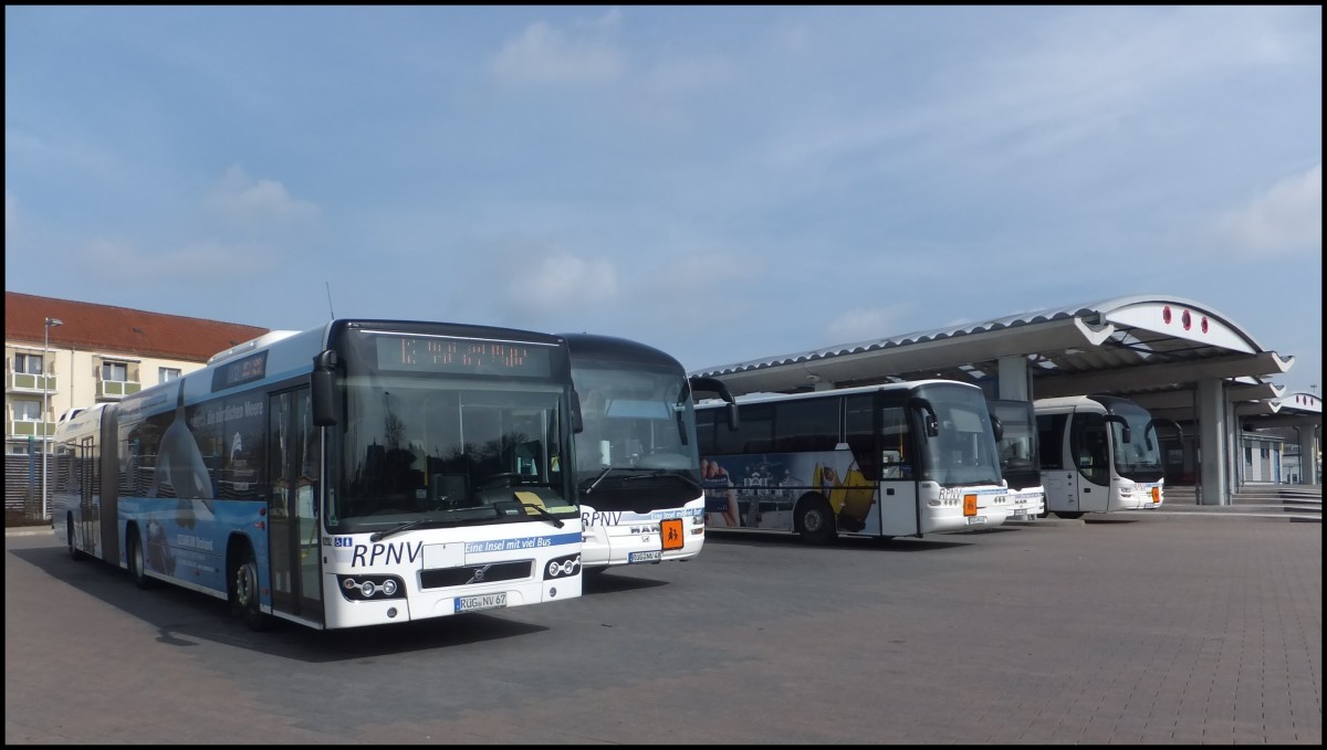 Volvo 7700 und MAN Lion's Regio und Neoplan Euroliner und MAN Lion's City und MAN Lion's Regio der RPNV in Bergen.