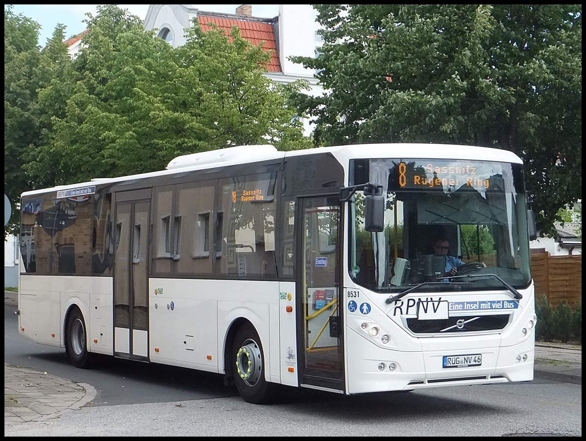 Volvo 8900 der RPNV in Sassnitz.