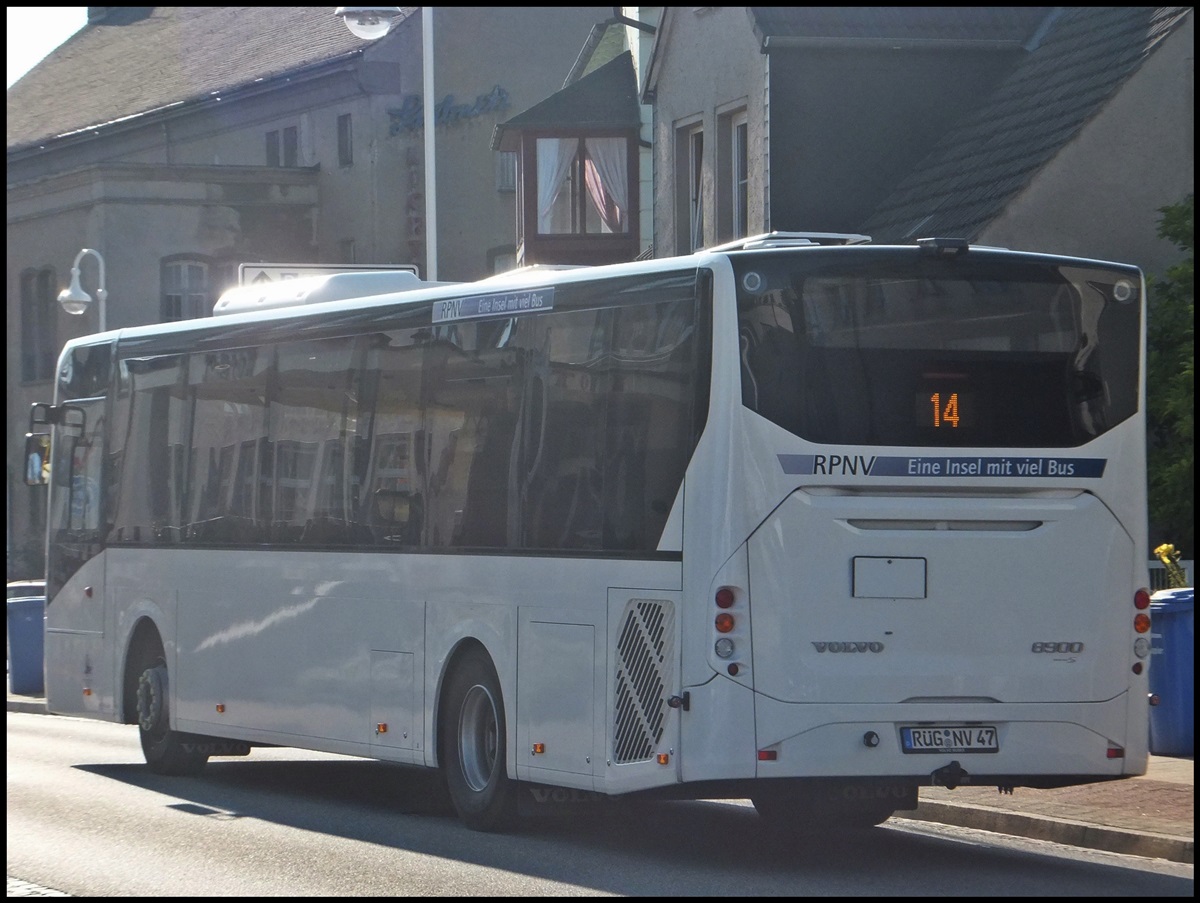 Volvo 8900 der RPNV in Sassnitz.