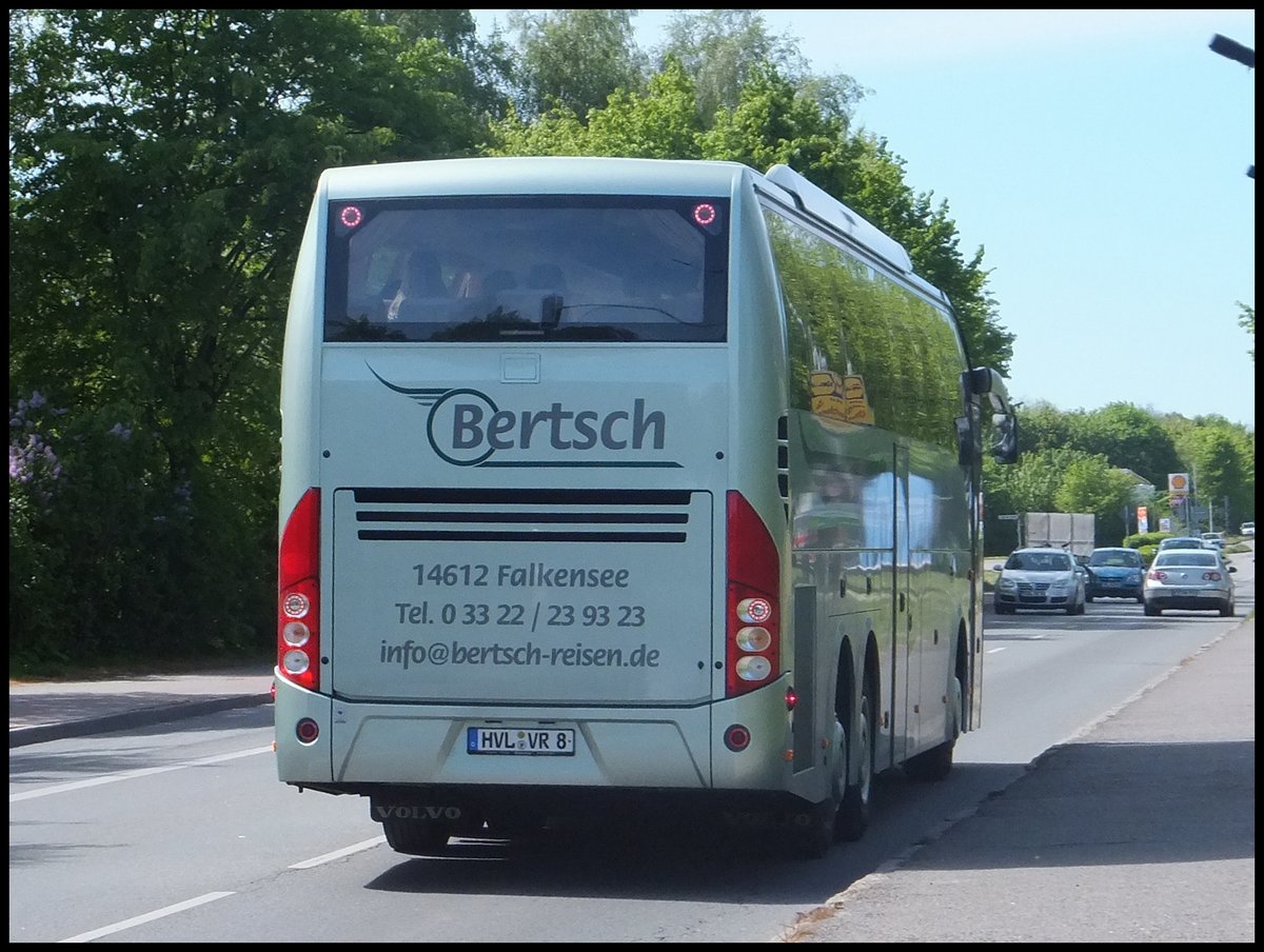 Volvo 9700 von Bertsch aus Deutschland in Sassnitz.