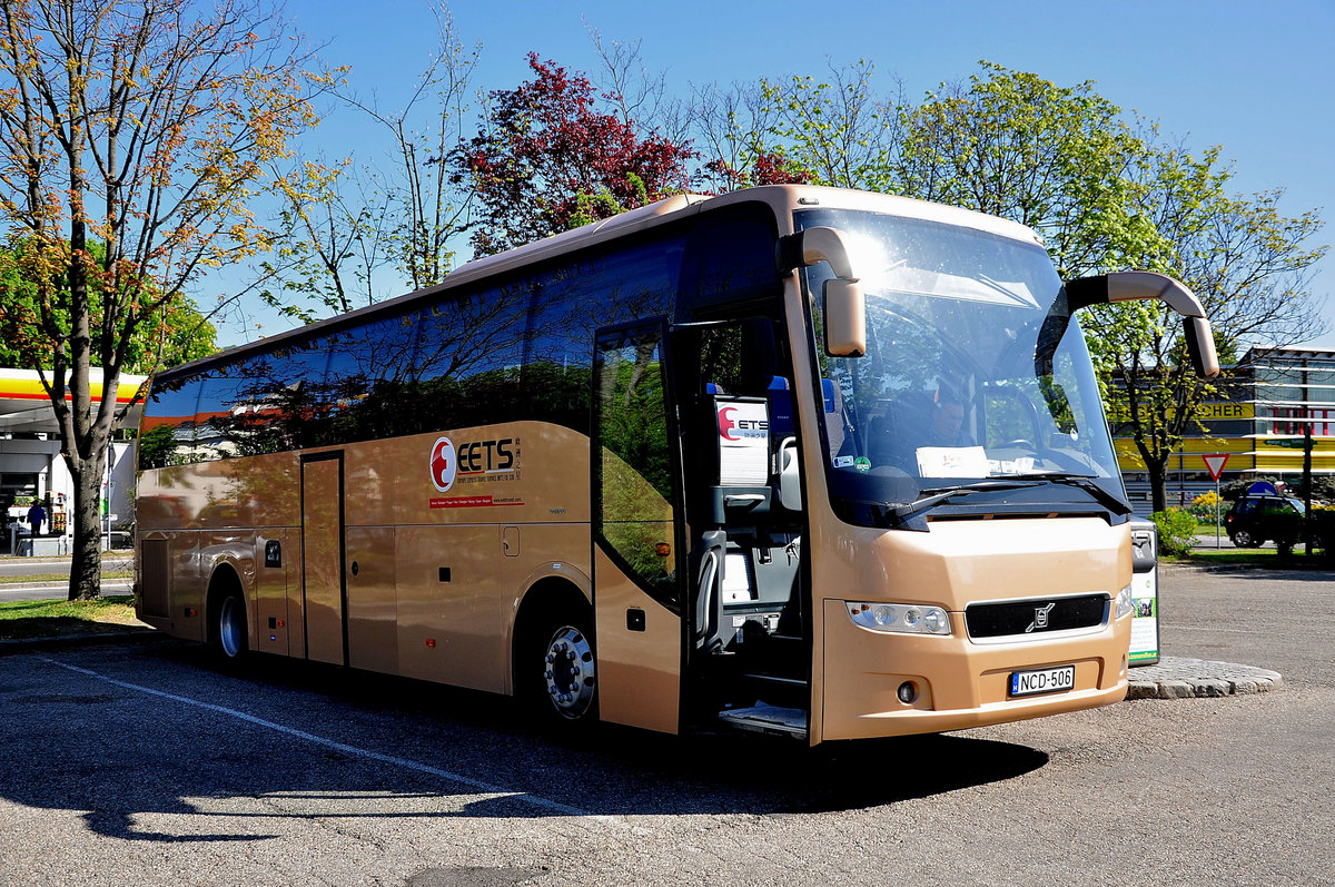 Volvo 9700 von EETS aus Ungarn in Krems gesehen.